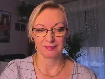 Group xvanessalove on Chaturbate