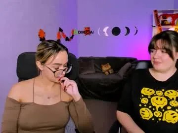 Freechat your_bunny12 on Chaturbate
