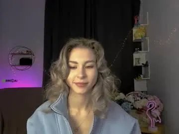 Freechat your_bunny12 on Chaturbate