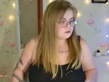 yumm_lolly on Chaturbate 