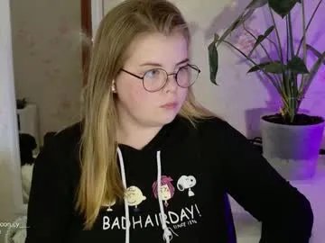 yumm_lolly on Chaturbate 