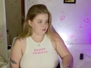 yumm_lolly on Chaturbate 