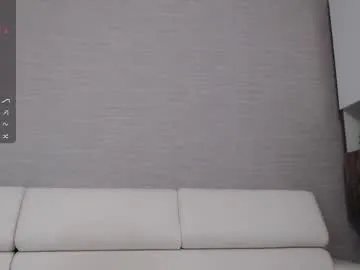 yummy_blonde on Chaturbate 