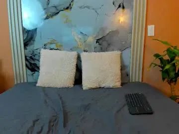 zhingarher from Chaturbate