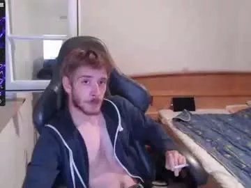 zuzmosfokafasz on Chaturbate 