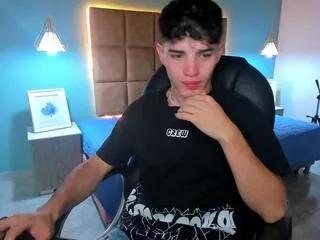 alejandro_lombardo on Flirt4Free 