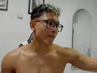 chriss_jones on Flirt4Free 