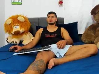 dominik_cambell on Flirt4Free 