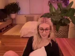 dylan_knight on Flirt4Free 