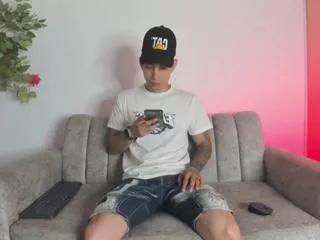 max_floyd on Flirt4Free 