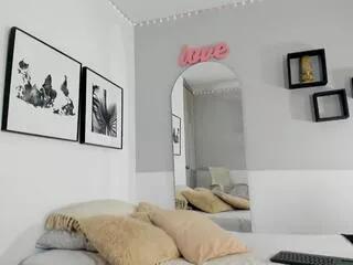 olivia_colliins on Flirt4Free 
