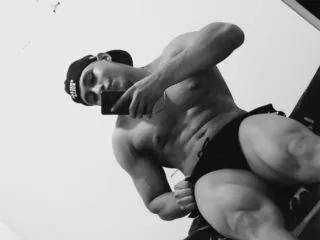 ryann_matthew on Flirt4Free 