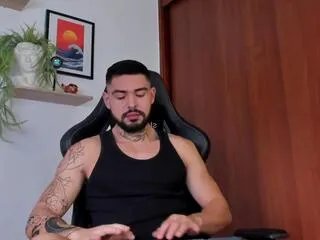 Offline tristan_colt on Flirt4Free