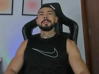 Offline tristan_colt on Flirt4Free