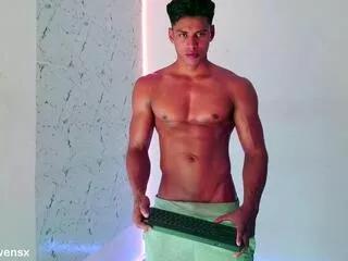 ulises_brown on Flirt4Free 