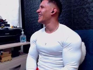 viktor_herrera on Flirt4Free 