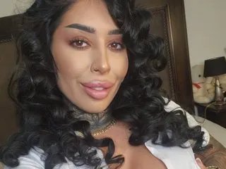 Offline AARISS on Streamate