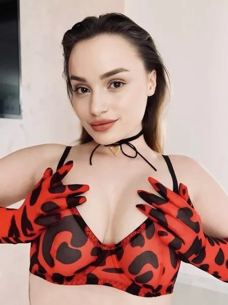 Offline AlisaRiden on Streamate