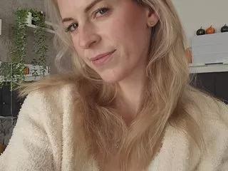 Amber_riivers on Streamate 