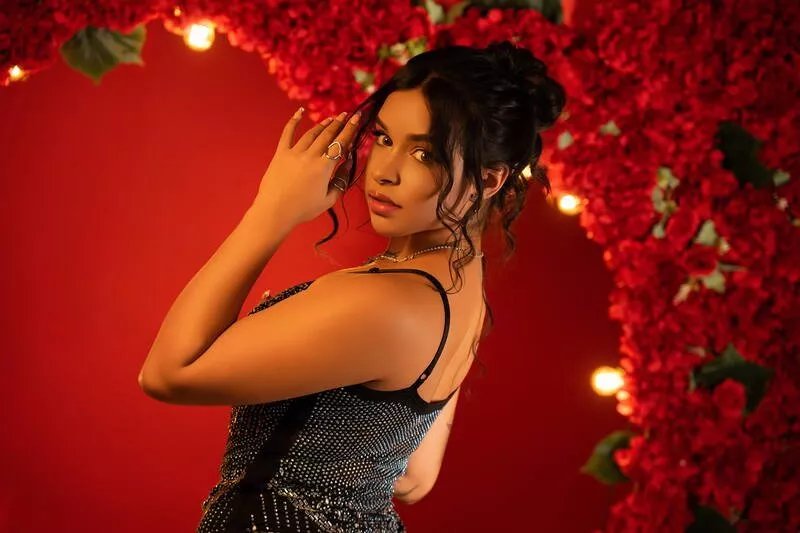 Offline AnaArenass on Streamate