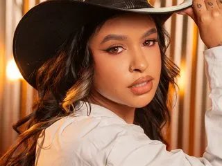 Offline AnaArenass on Streamate