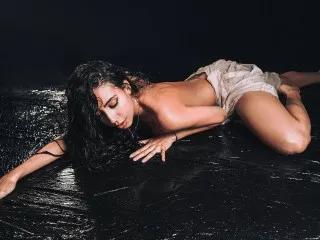 deebborra66 on Streamate 