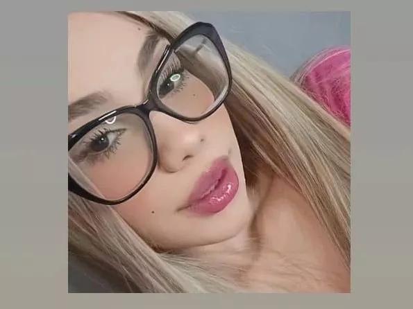 Hanna333 on Streamate 