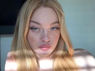 Offline imolivia on Streamate