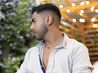 Offline itsmeeros on Streamate