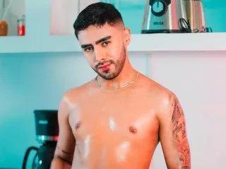 Offline itsmeeros on Streamate