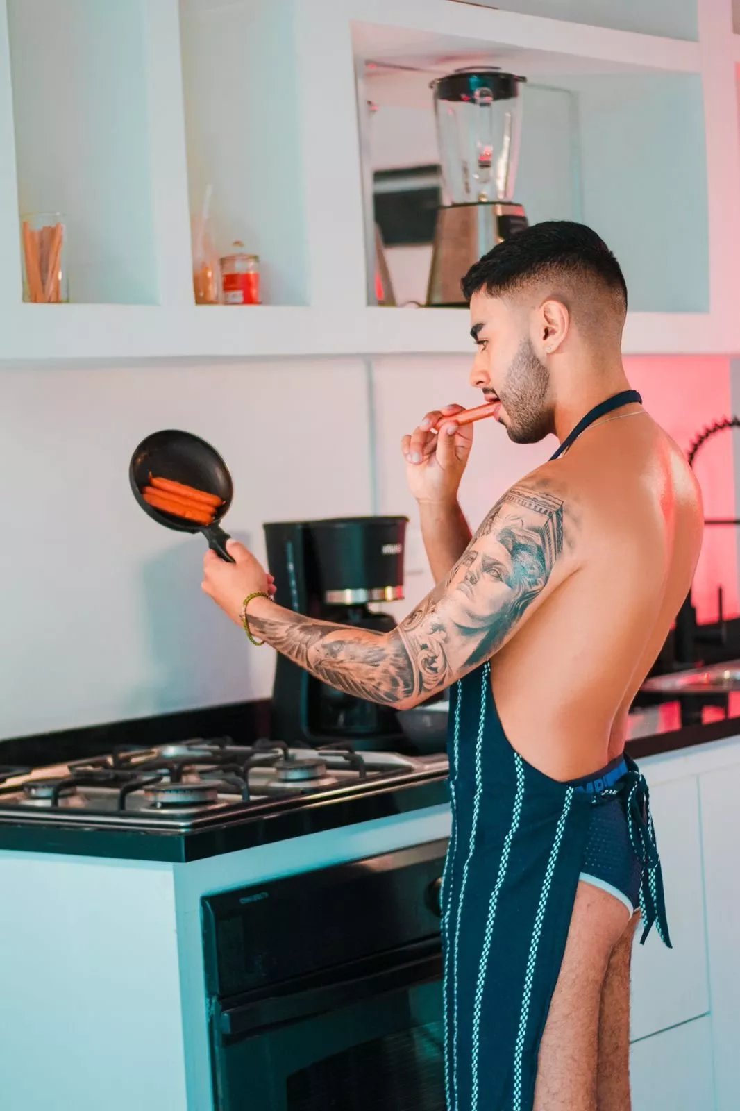 Offline itsmeeros on Streamate