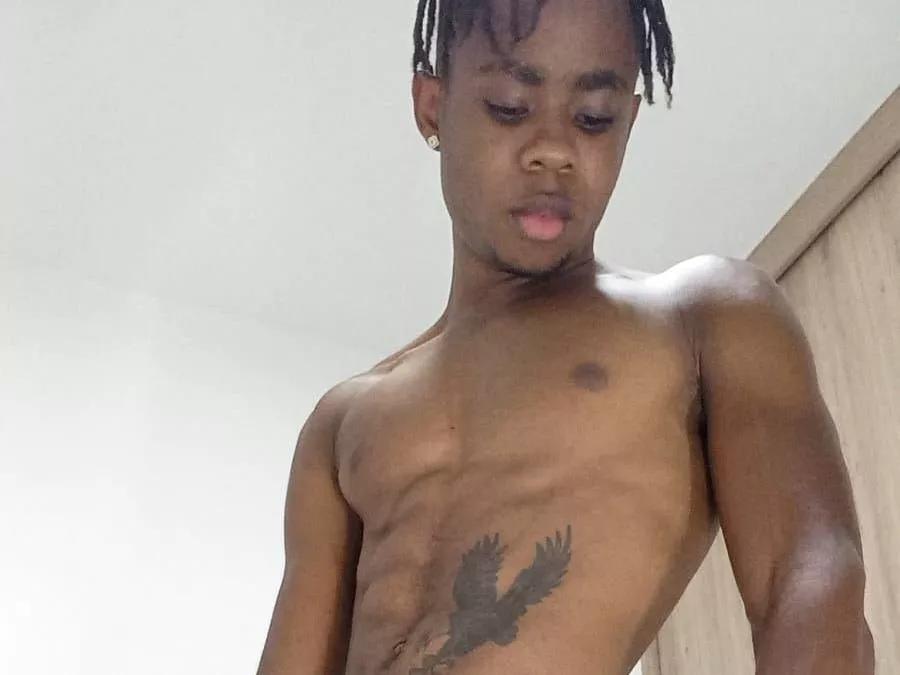 LIAMxBOLT on Streamate 