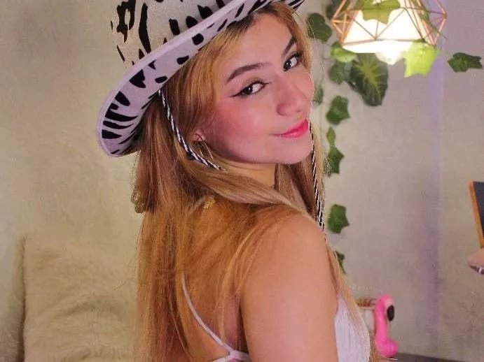 Offline littlejaz on Streamate