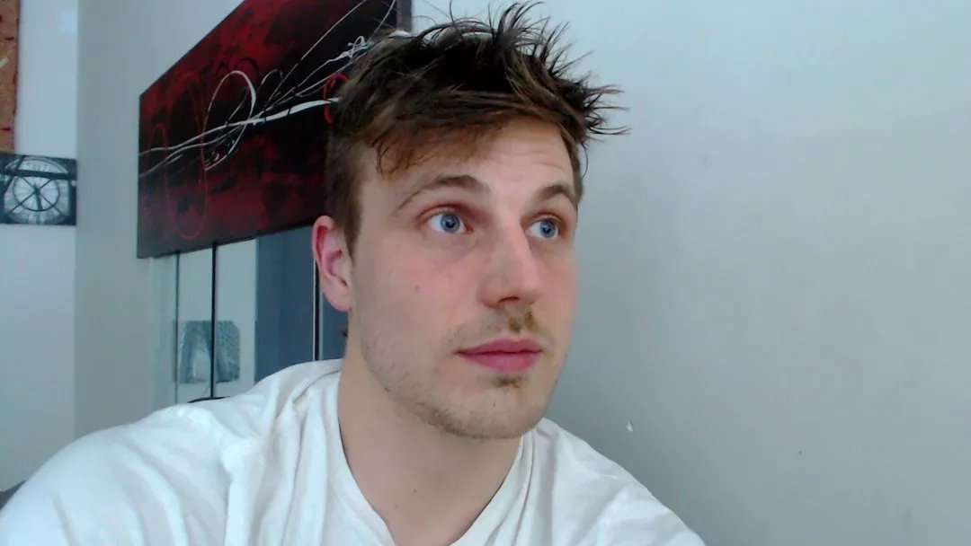 Offline LordDominik on Streamate