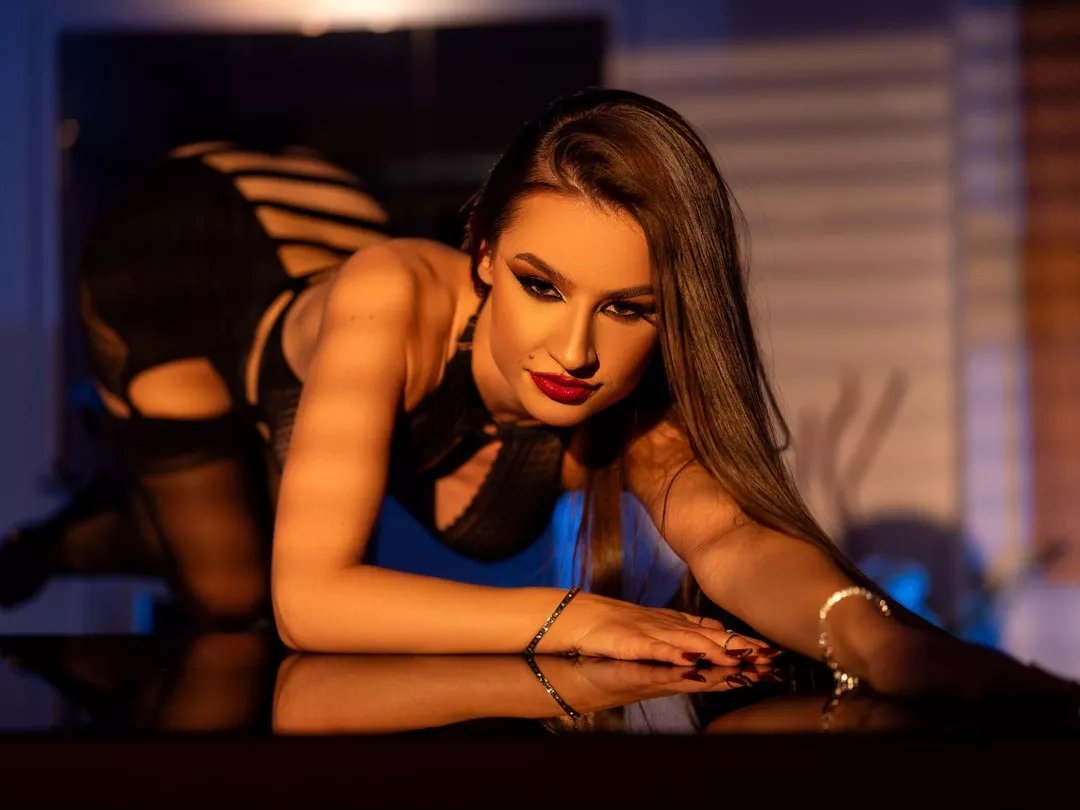 Offline MindyGrace on Streamate