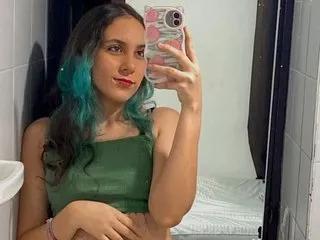 xlunna18 on Streamate 