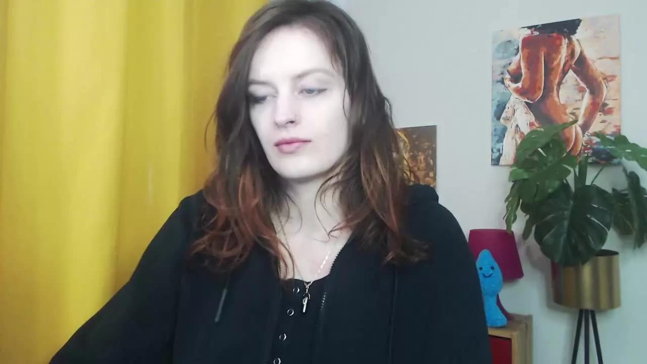 eroticNADINE on Streamray 