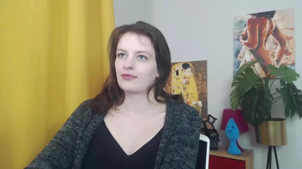 eroticNADINE on Streamray 