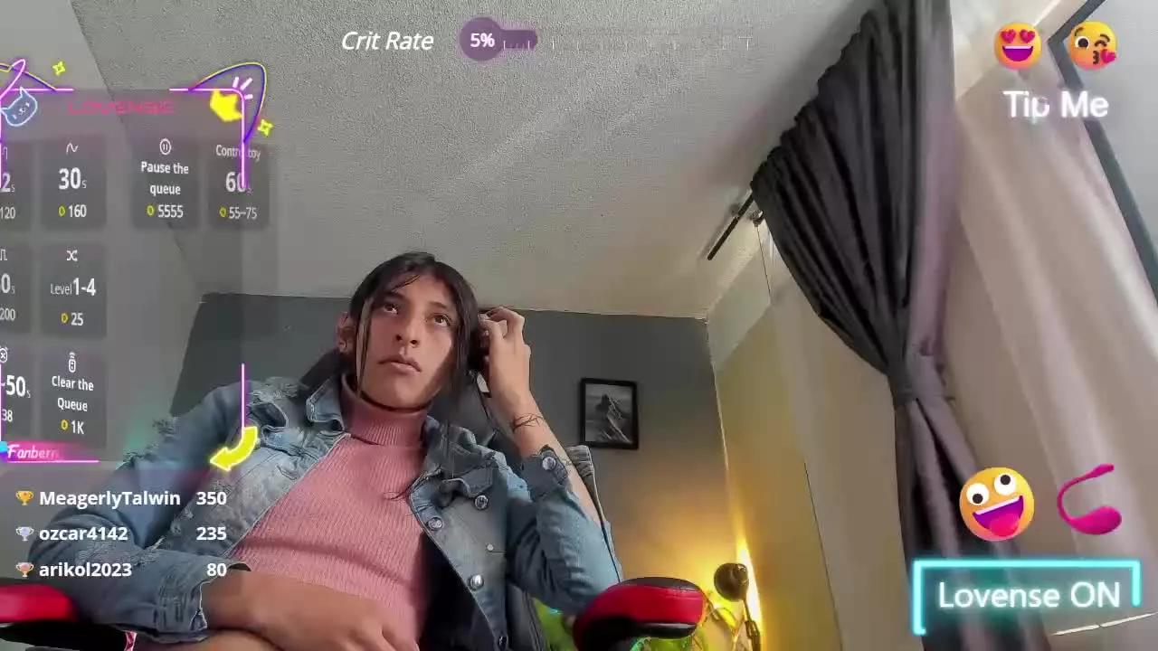 Kitty_lovesTS on Streamray 
