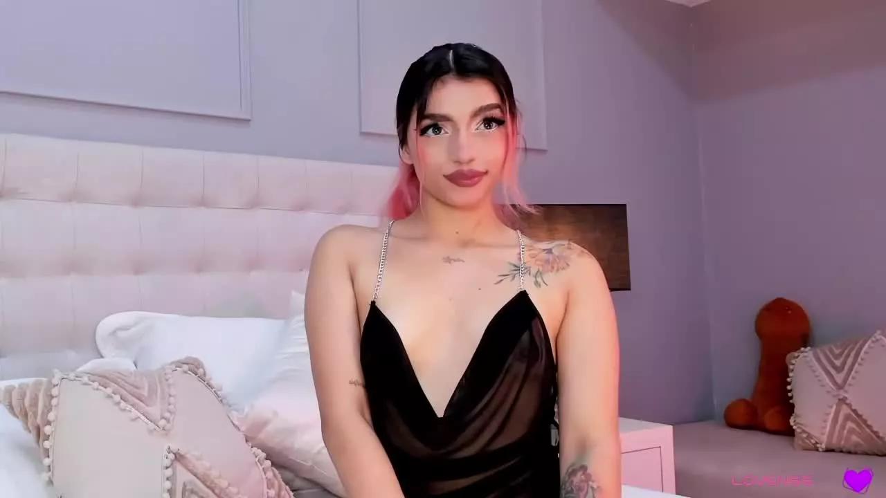 LizzieBrownn on Streamray 