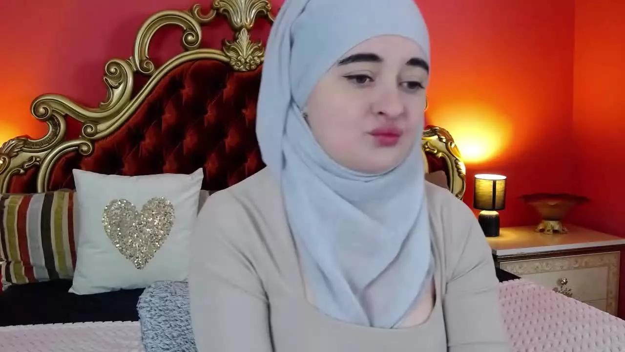 NASEERAA on Streamray 