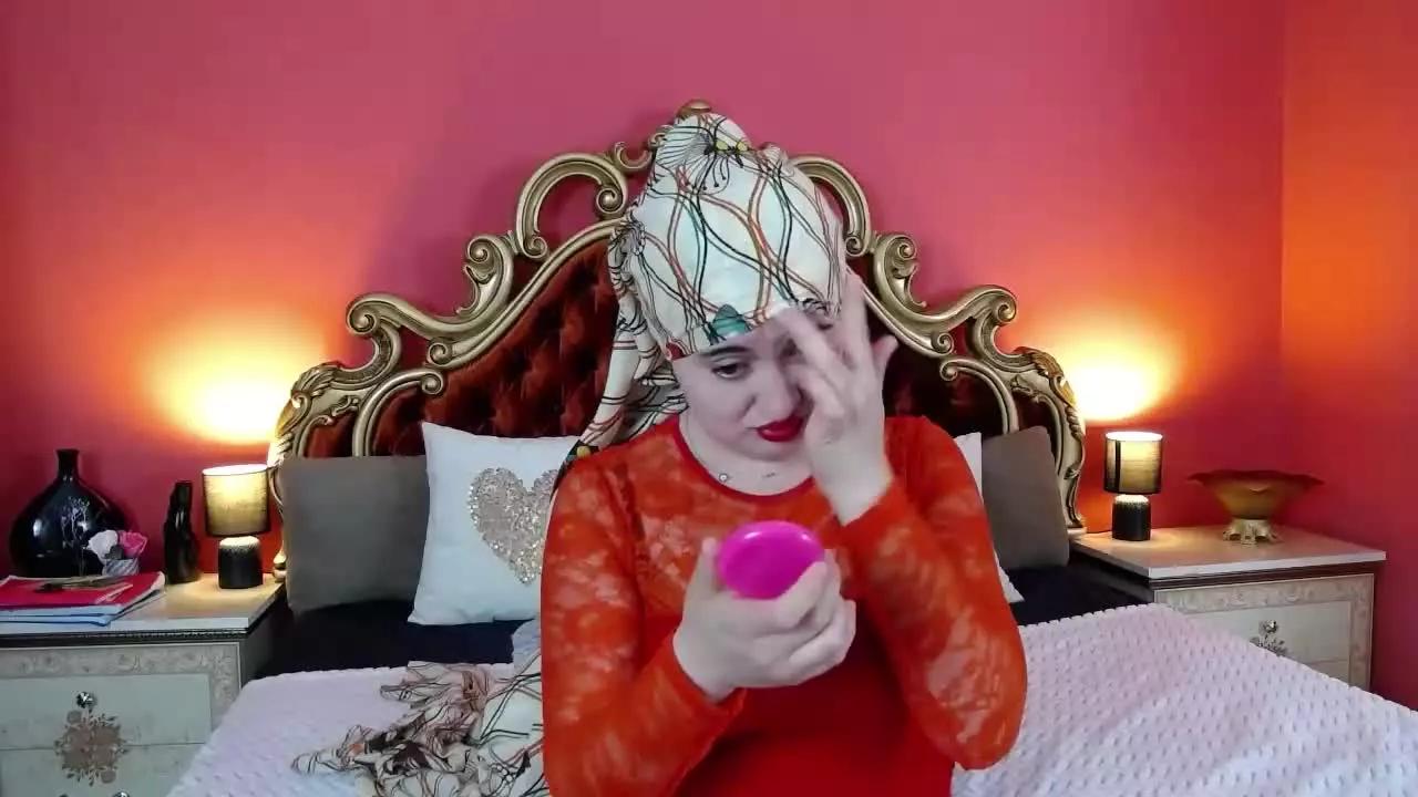 NASEERAA on Streamray 