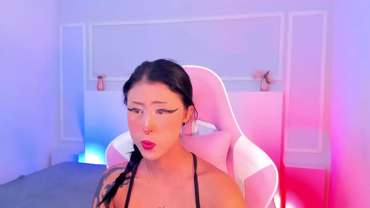 sharonboone1 on Streamray 