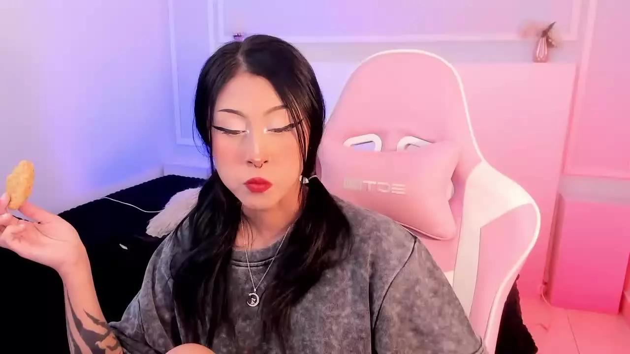 sharonboone1 on Streamray 