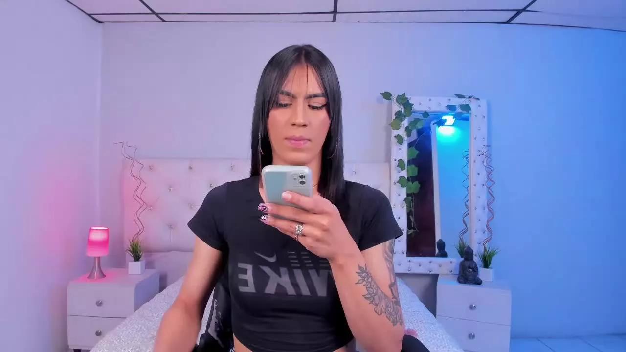 slut_ximenaTS on Streamray 