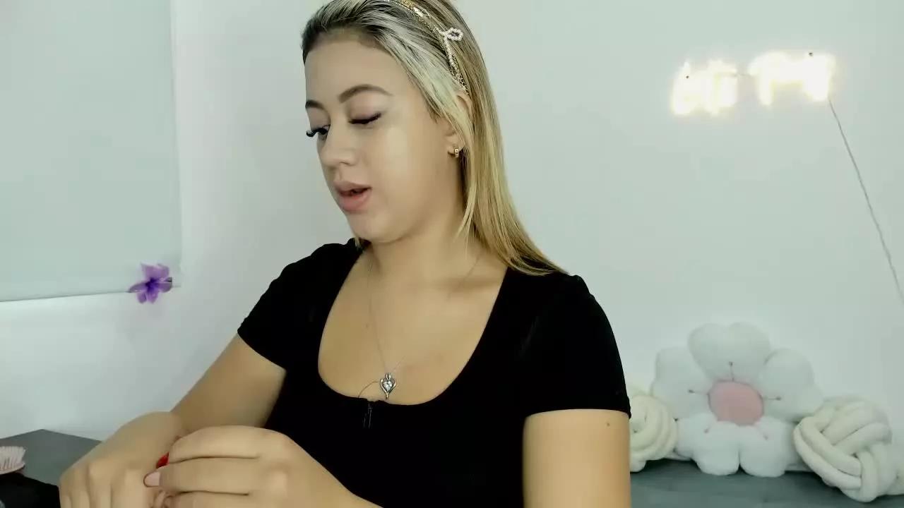 TheQueens on Streamray 