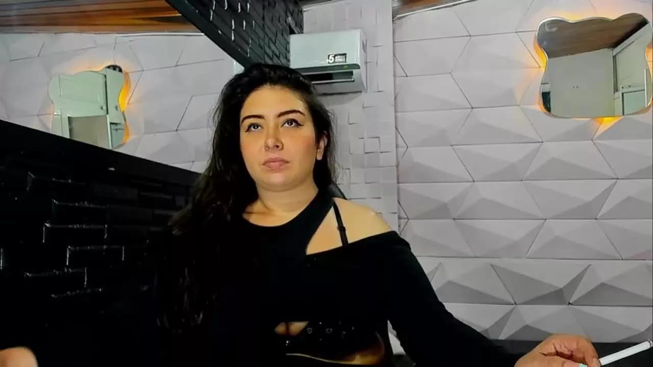 Valentina_Coba on Streamray 