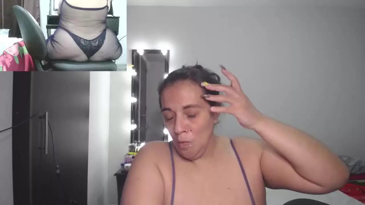 zoe_hot on Streamray 