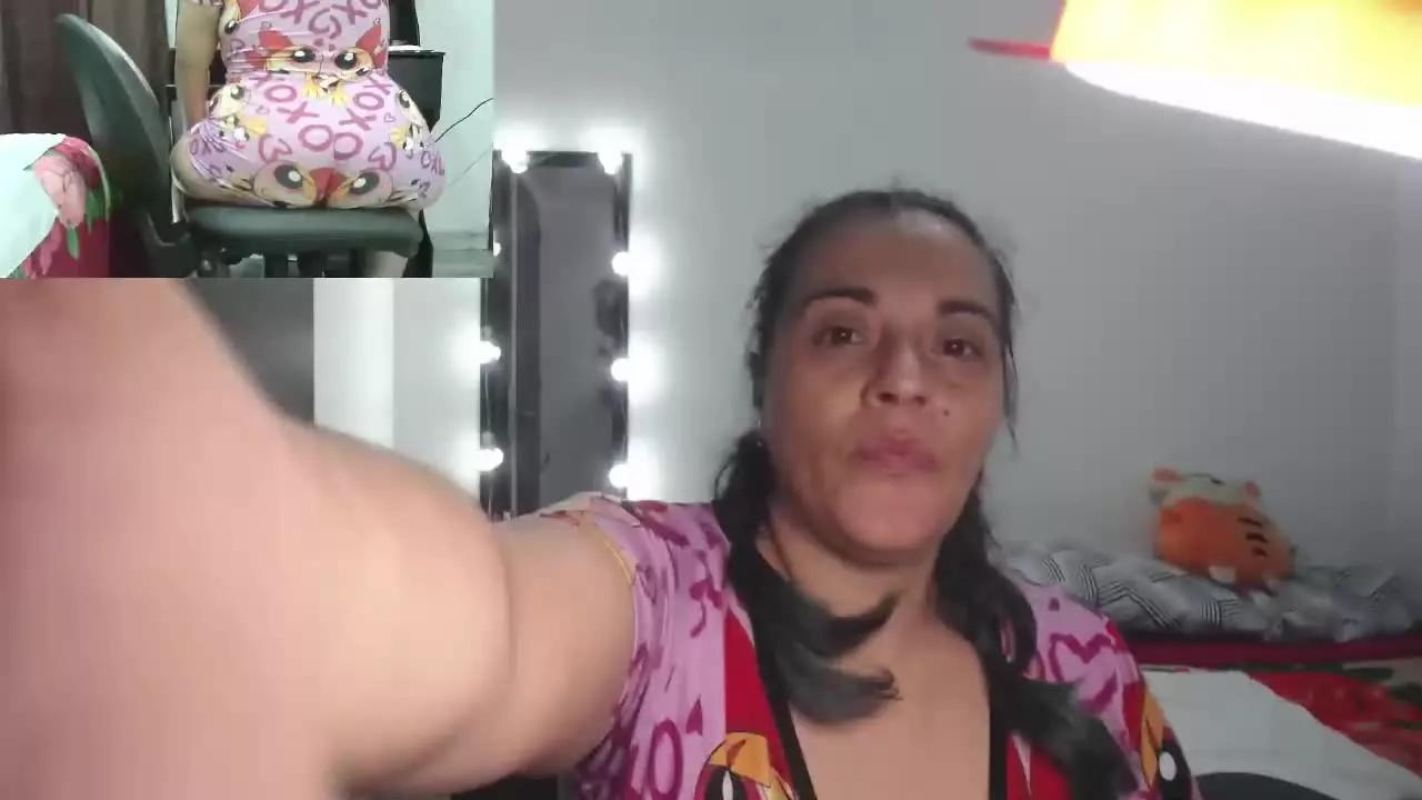 zoe_hot on Streamray 