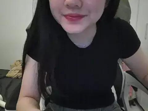 0_Lynne_0 on StripChat 